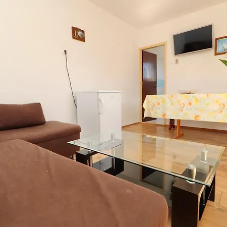 Дом отдыха Holiday House Parive *
