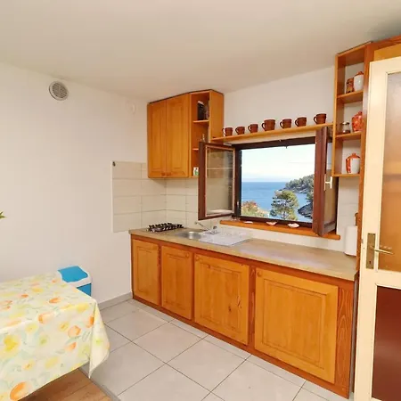 Holiday House Parive Вела-Лука